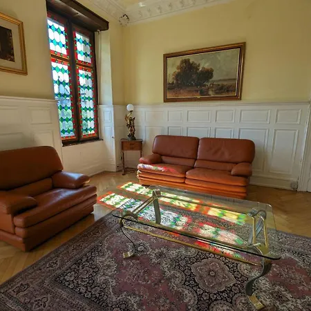 Apartment Charmante Historique Avec Jardin *