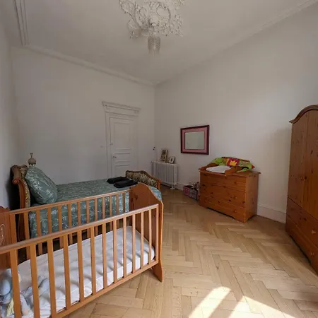 Apartment Charmante Historique Avec Jardin *