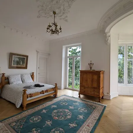 Apartment Charmante Historique Avec Jardin *